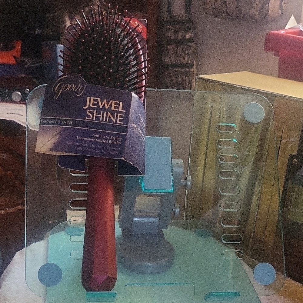 Goody Jewel Shine Hair Brush